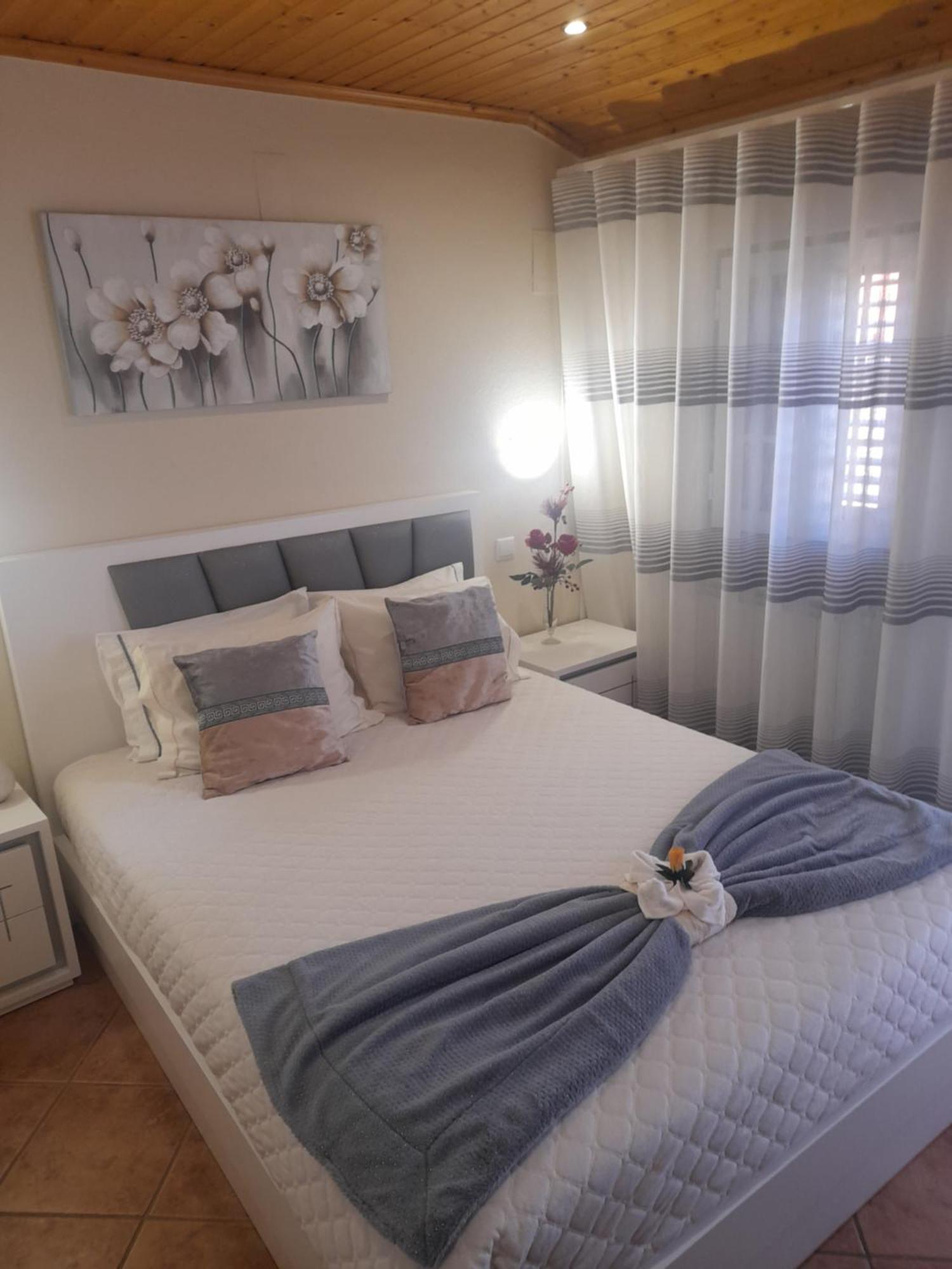 Ferienwohnung Casa Pelourinho Gouveia  Zimmer foto
